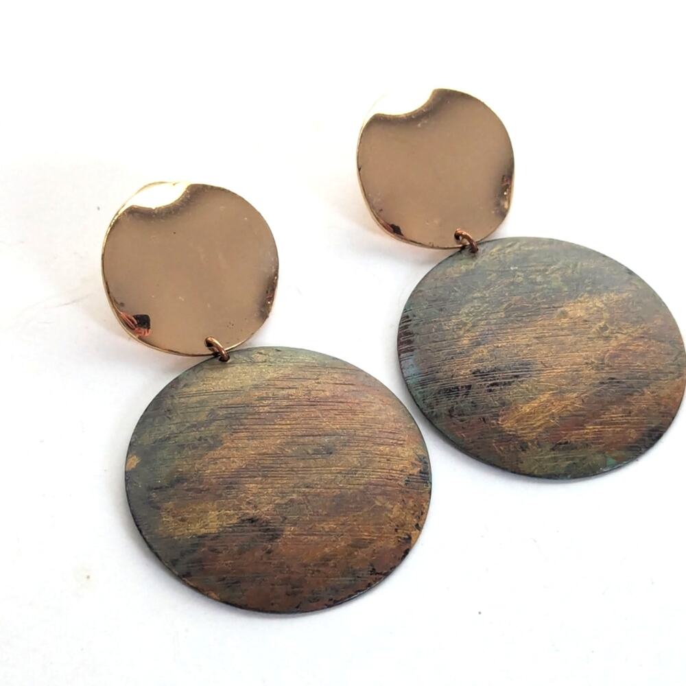 Trendy Hammered Gold Tone Discs Art To Wear Modernist Post Stud Earrings